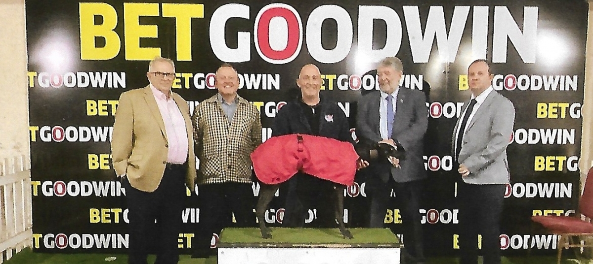 Bumper turnout at Dransfields CIU Greyhound Racenight