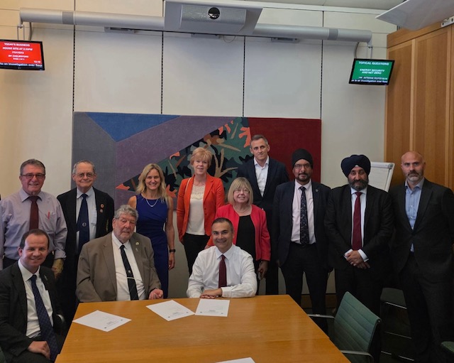 Image for MPs revive parliamentary clubs group after campaign by CIU