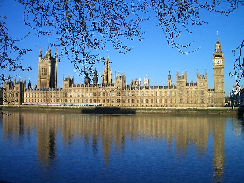 Image for PM cuts business rates bills for clubs and other venues
